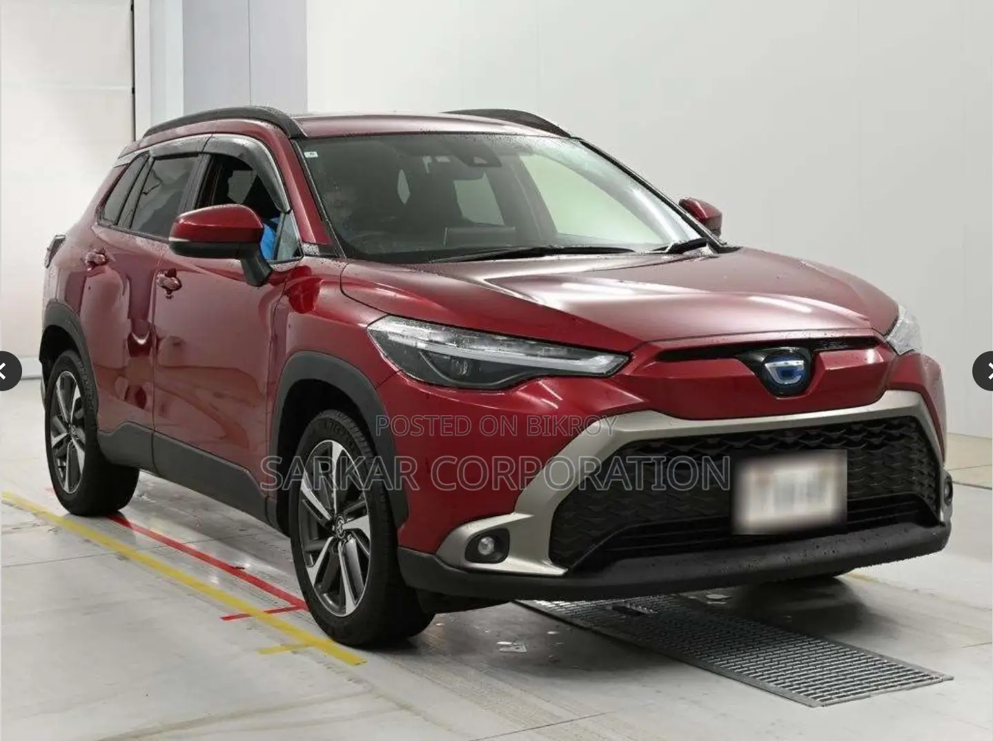 Toyota Corolla Cross 1.8 Hybrid FWD 2022 Red