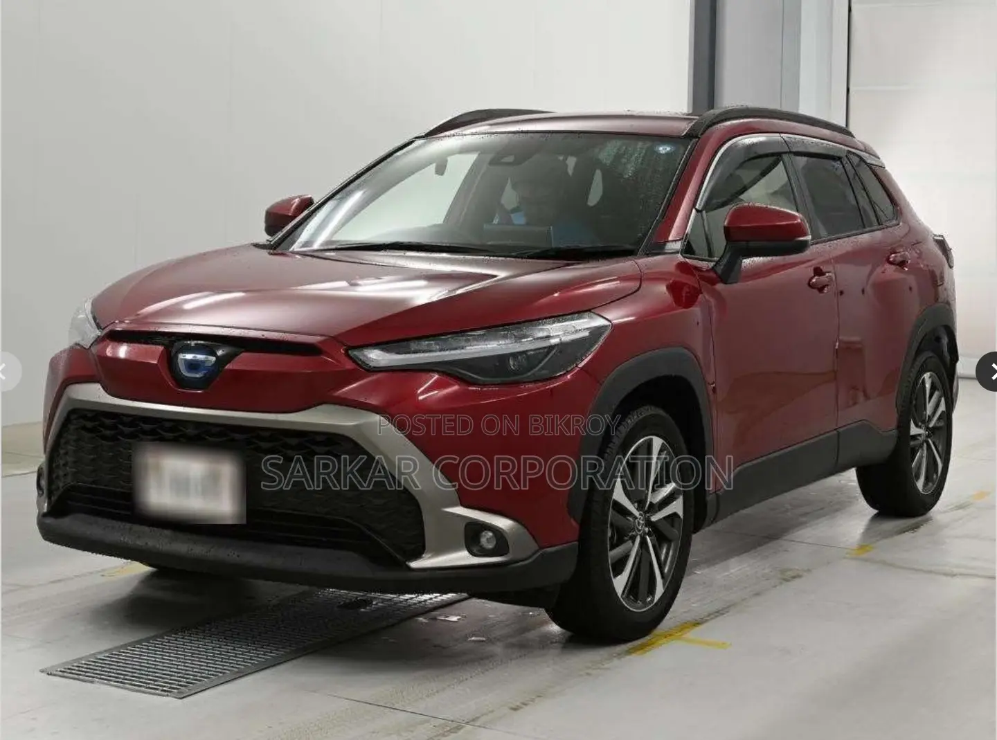 Toyota Corolla Cross 1.8 Hybrid FWD 2022 Red