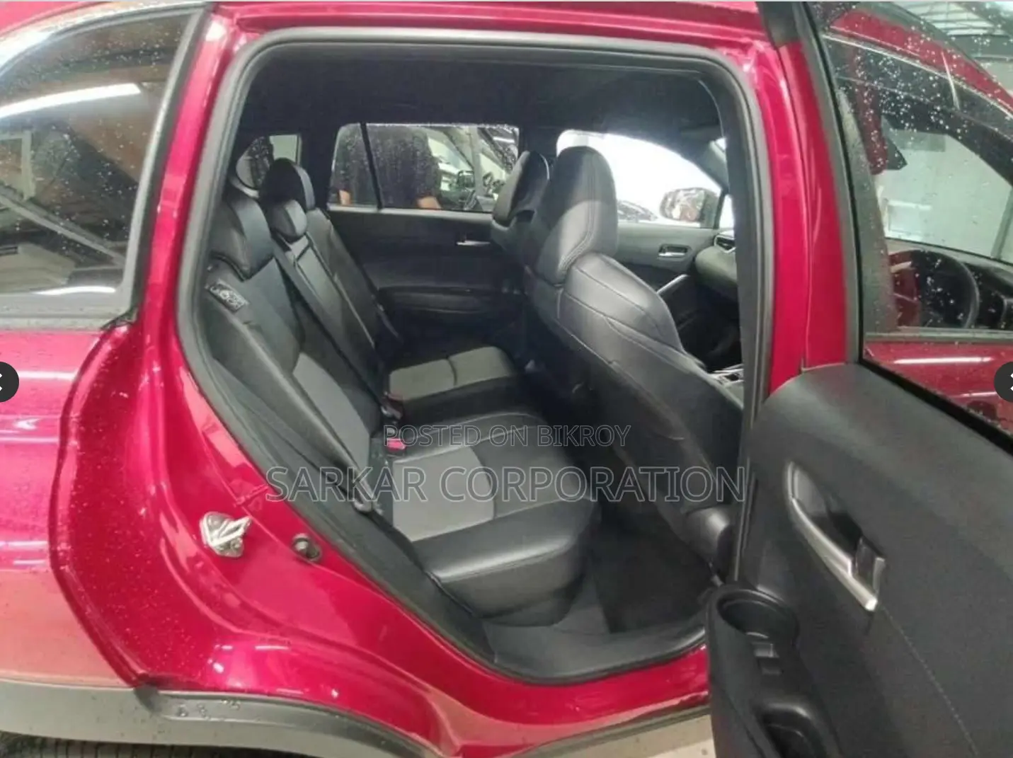 Toyota Corolla Cross 1.8 Hybrid FWD 2022 Red