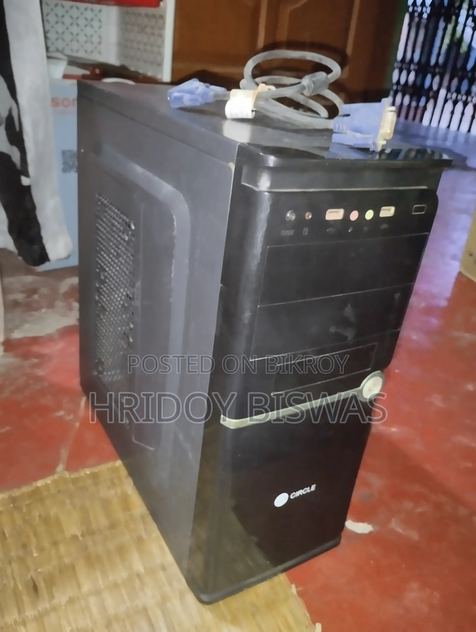 Desktop Computer 4GB Intel Pentium HDD 128GB