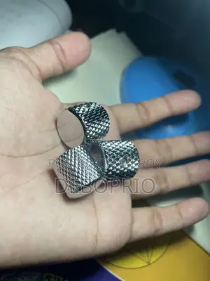 ইলেকট্রিক গিটারের ভলিউম নব