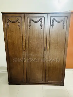 হাতিল ৩-পার্ট ক্যাবিনেট