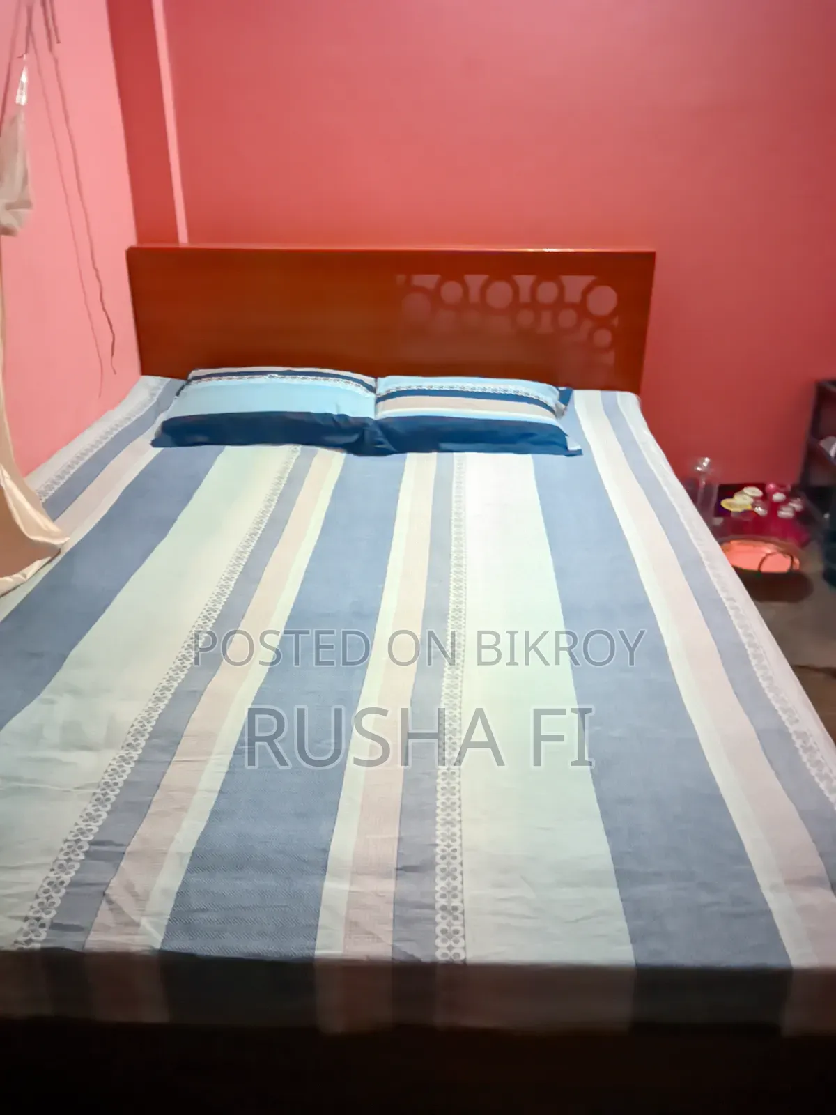 Khat / Bed