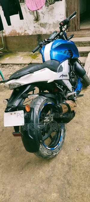 TVS Apache RTR 160 4V 2019 Blue