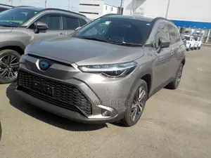 Toyota Corolla Cross 2022 Brown