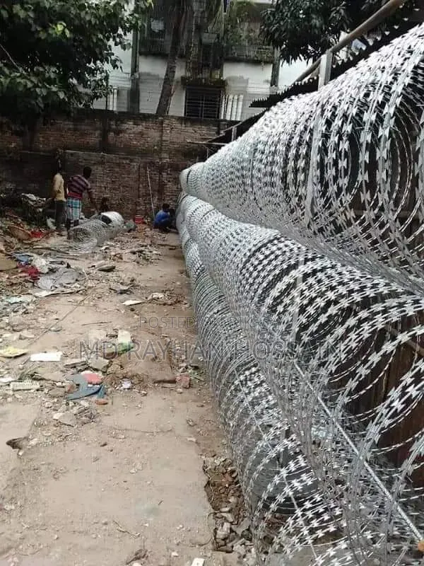 রেজর বার্বড ওয়্যার