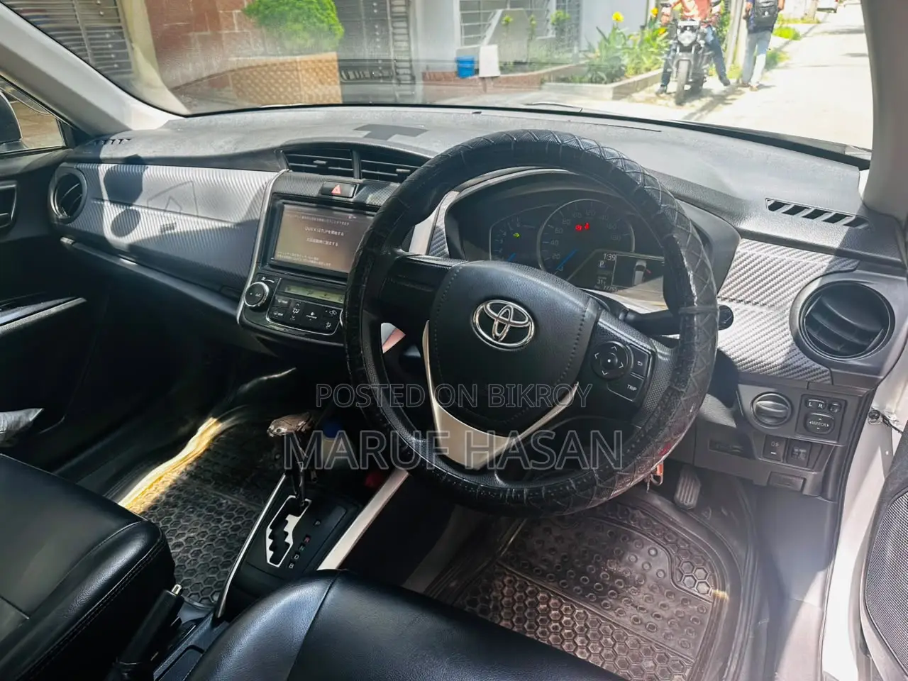 Toyota Corolla 2015 Silver