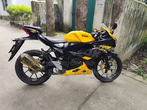 Suzuki GSX-R150 2024 Yellow