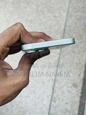 Apple iPhone 15 128 GB Green