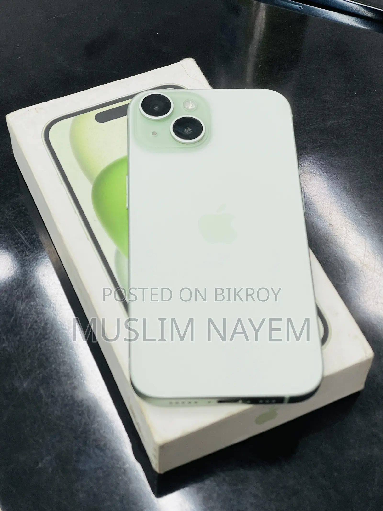 Apple iPhone 15 128 GB Green