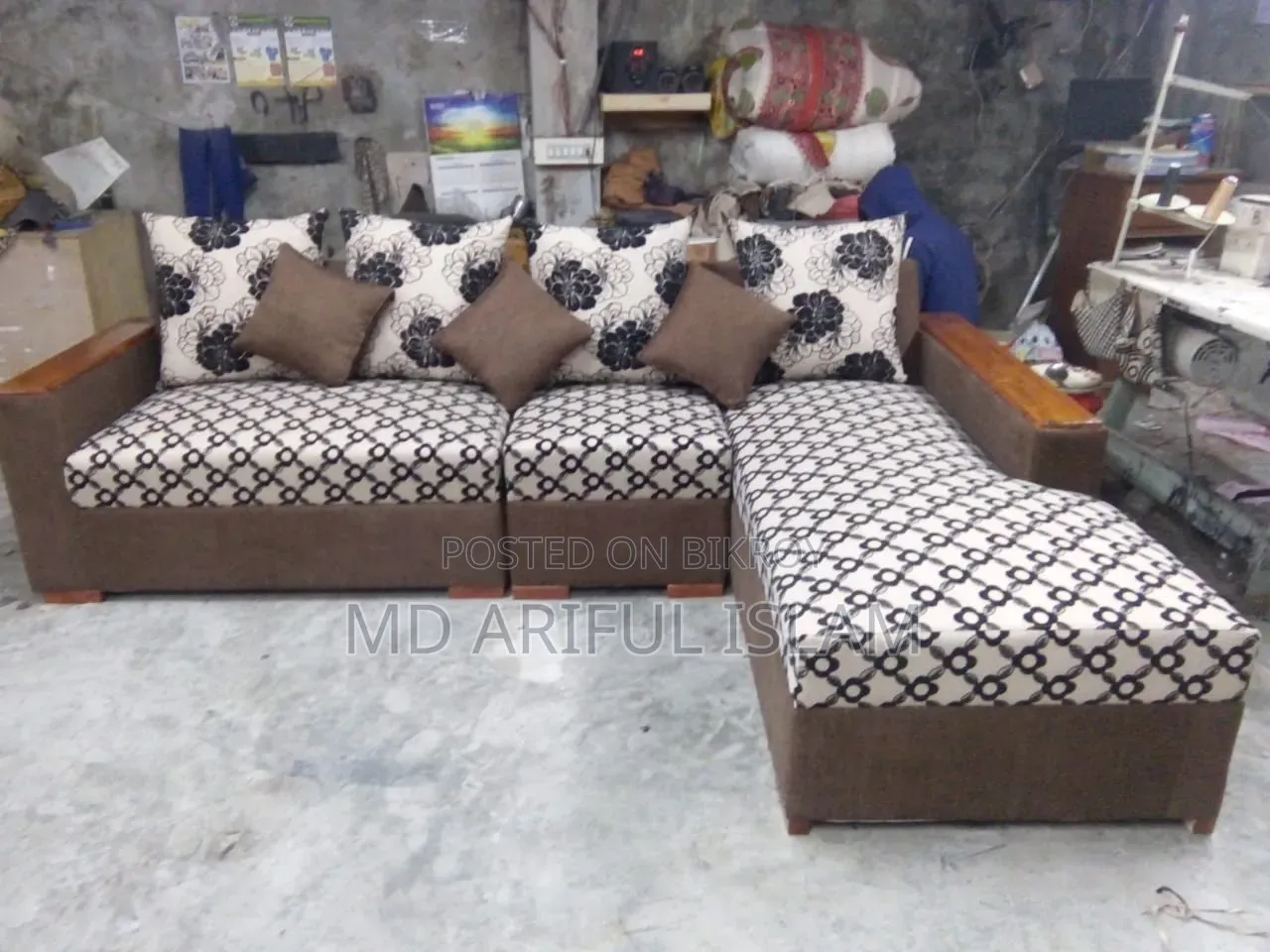 Get all beautiful sofa sets at wholesale rates from Ak Furniture