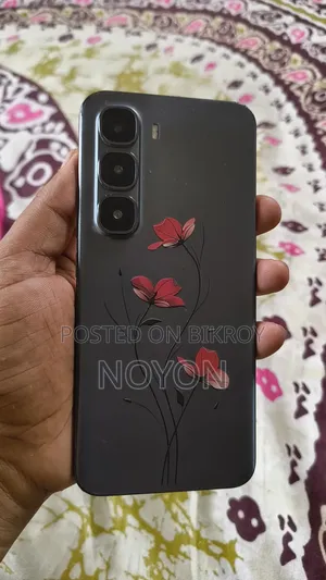 ইনফিনিক্স হট ৬০ প্রো+ ১২৮ জিবি কালো