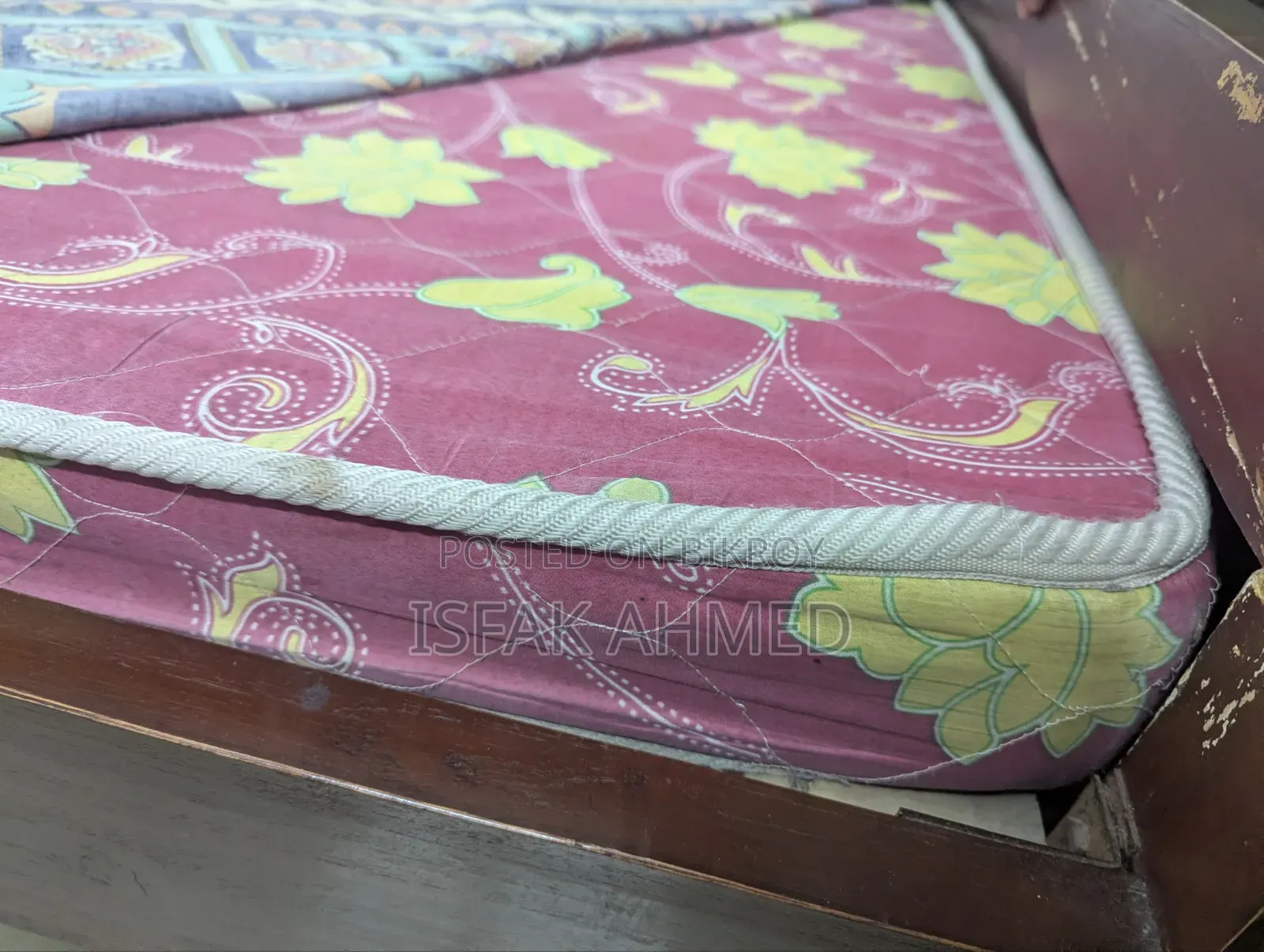 Used Wooden Bed for Sale With Mattress