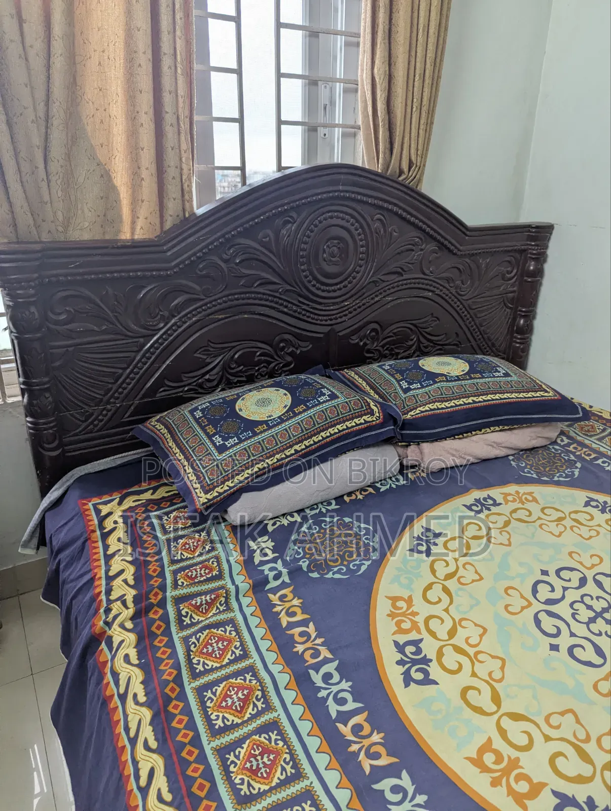 Used Wooden Bed for Sale With Mattress