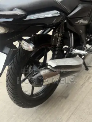 TVS Apache RTR 160 2V 2021 Black