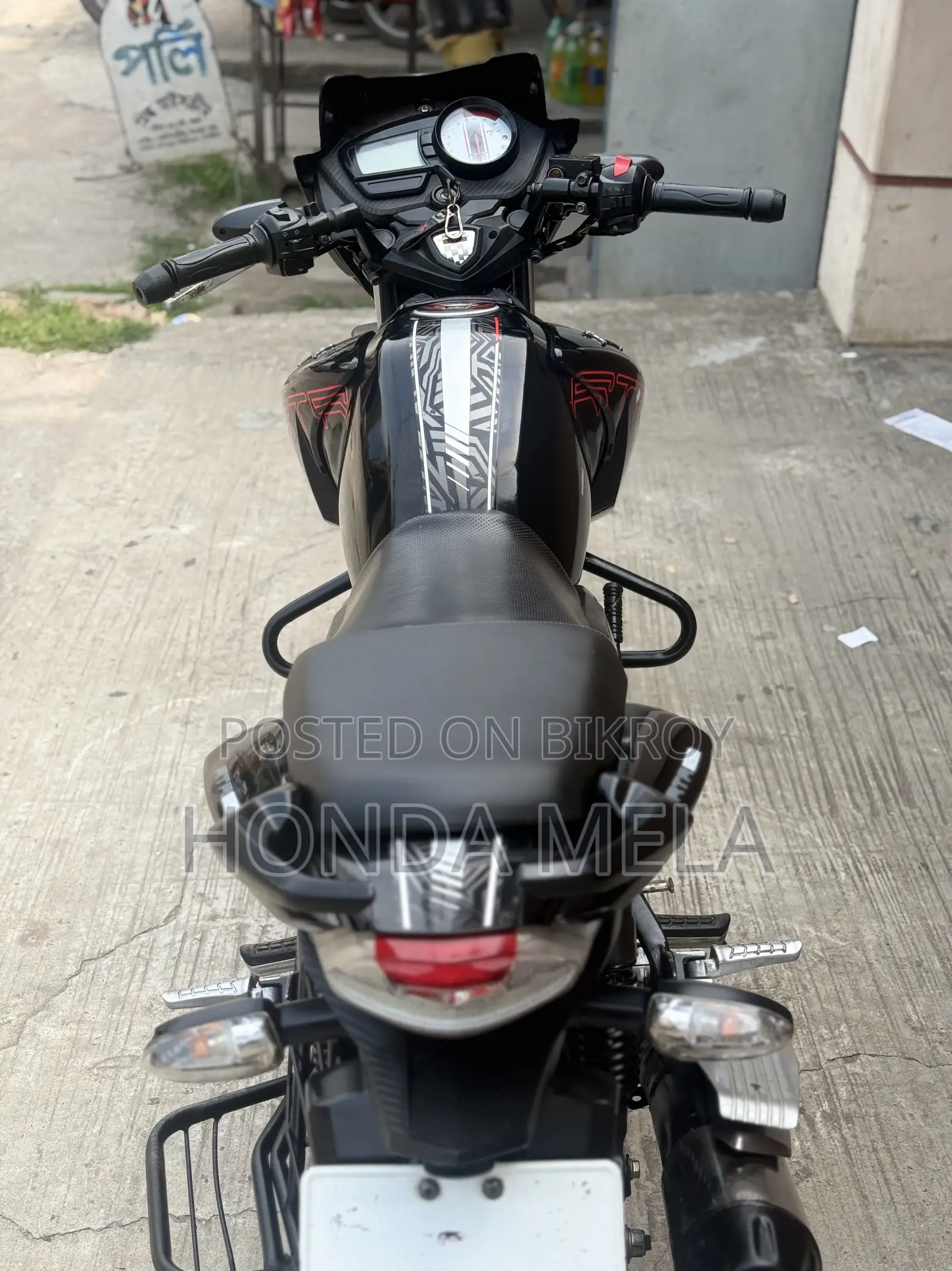 TVS Apache RTR 160 2V 2021 Black