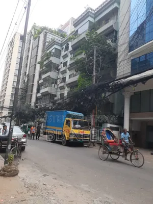 গুলশানে ভাড়ার জন্য জি+৫ তলা ভবন