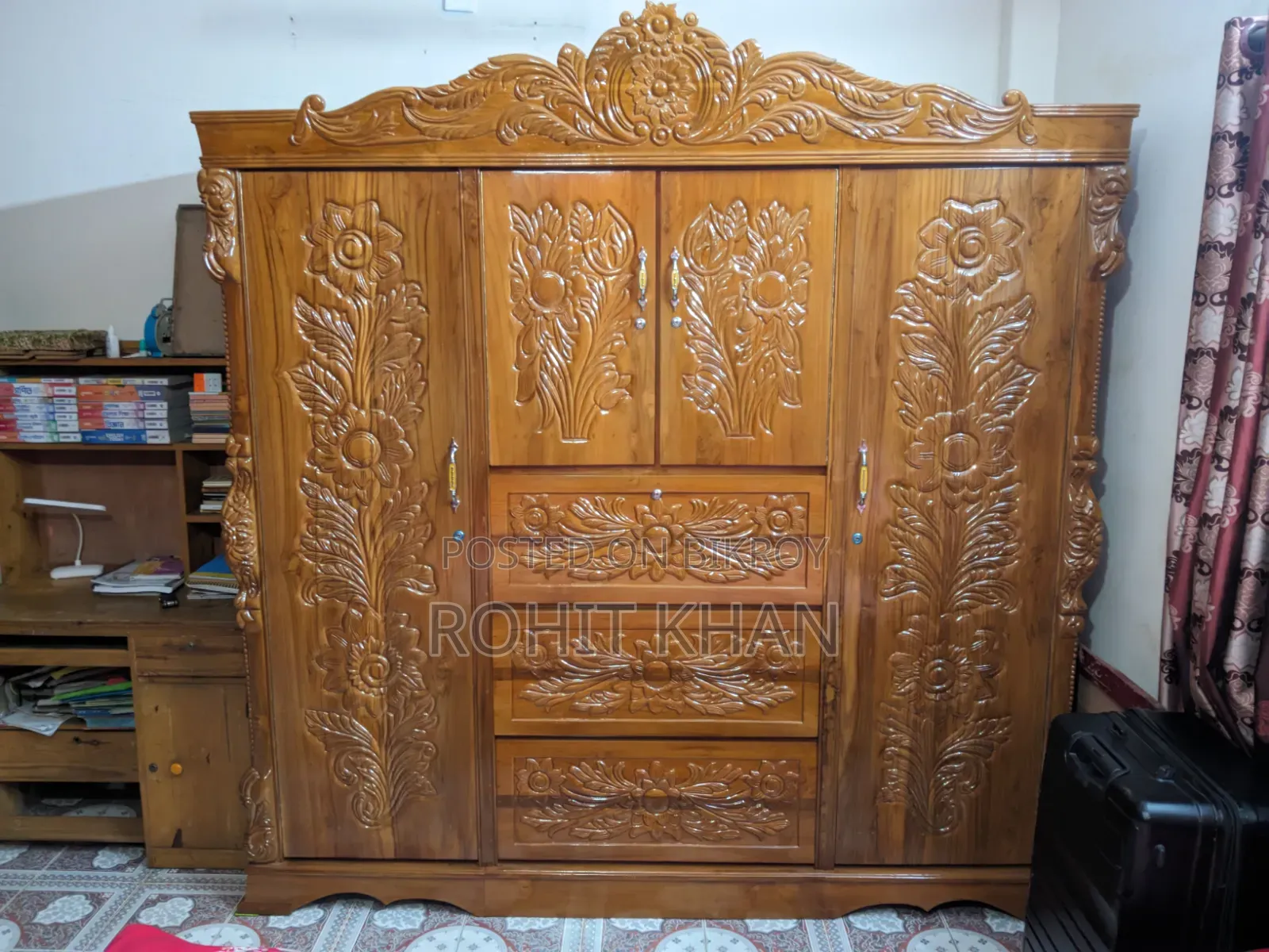 অরিজিনাল সেগুন কাঠের আলমারি
