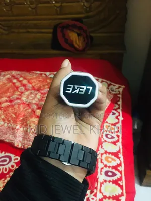 দুইটি টাই সেল হবে কেউ নিলে মেসেজ দিবেন