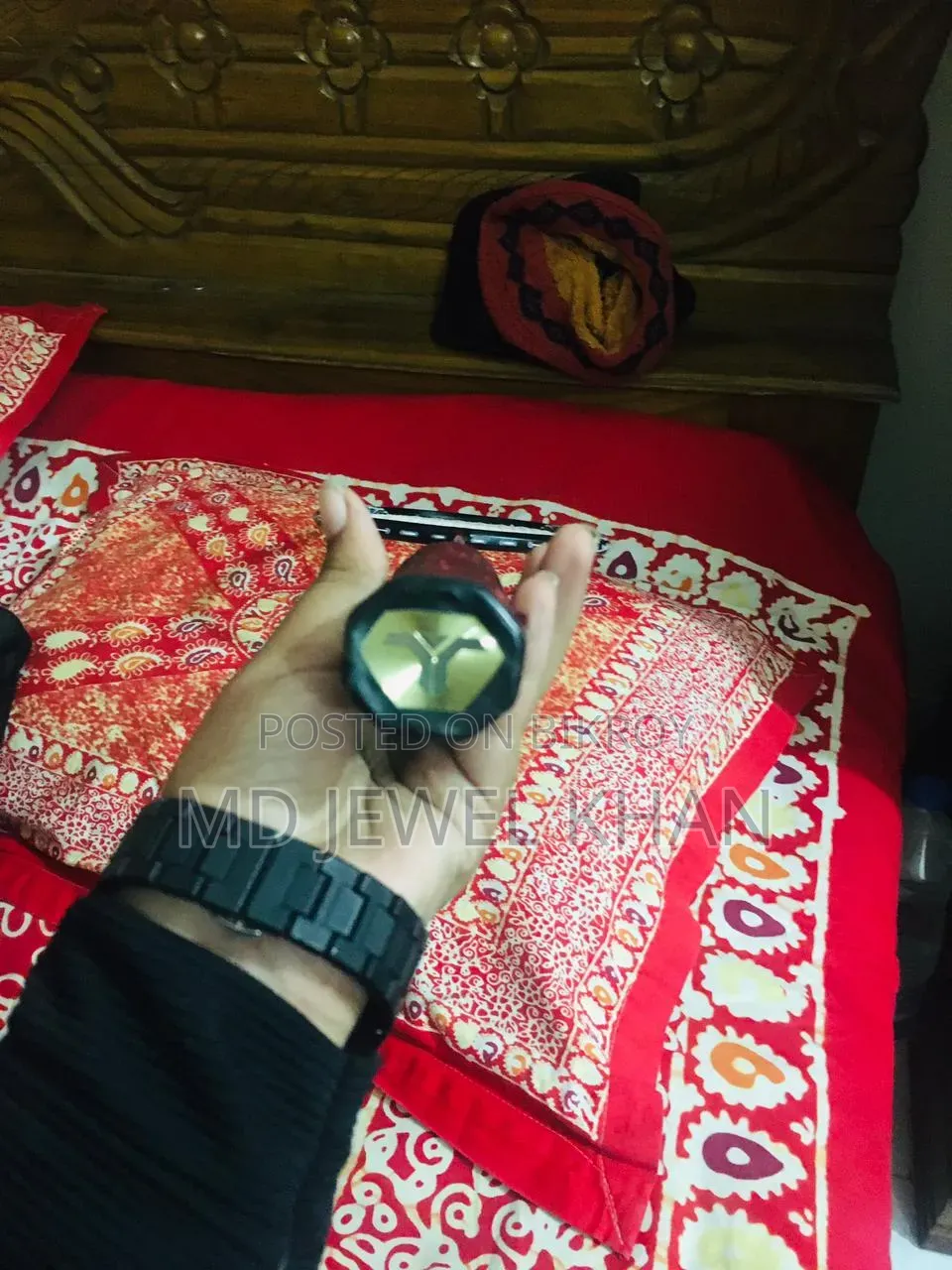 দুইটি টাই সেল হবে কেউ নিলে মেসেজ দিবেন