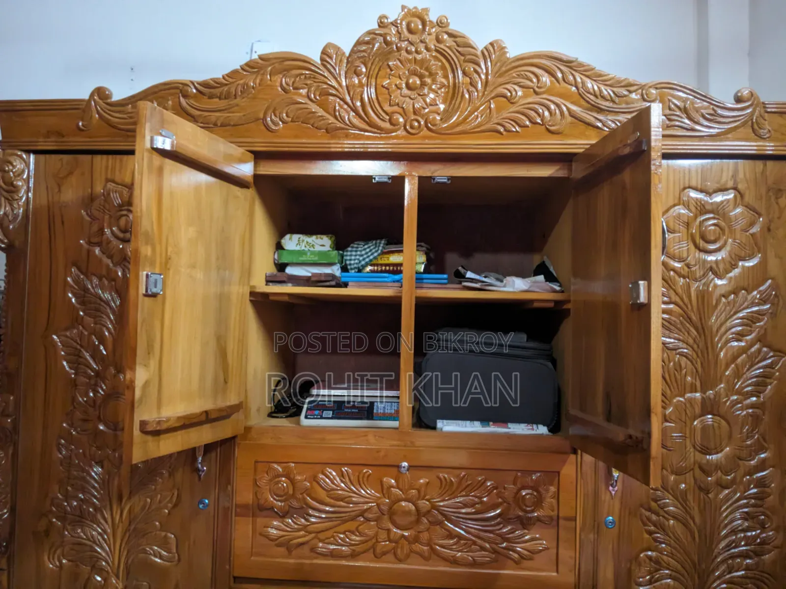 অরিজিনাল সেগুন কাঠের আলমারি