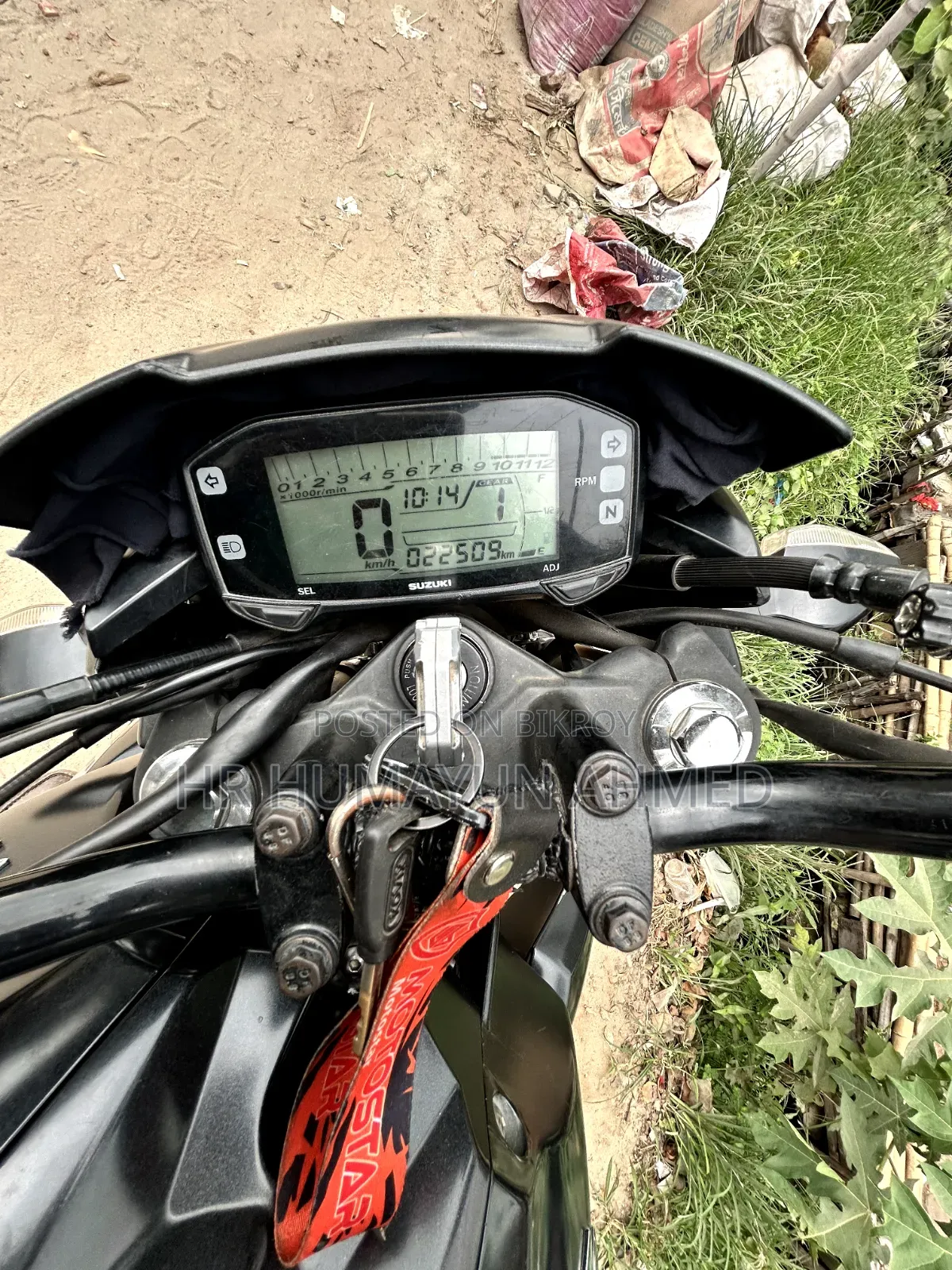 সুজুকি জিক্সার মনোটোন ২০২২ ব্ল্যাক
