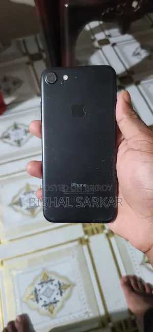 Apple iPhone 7 32 GB Black