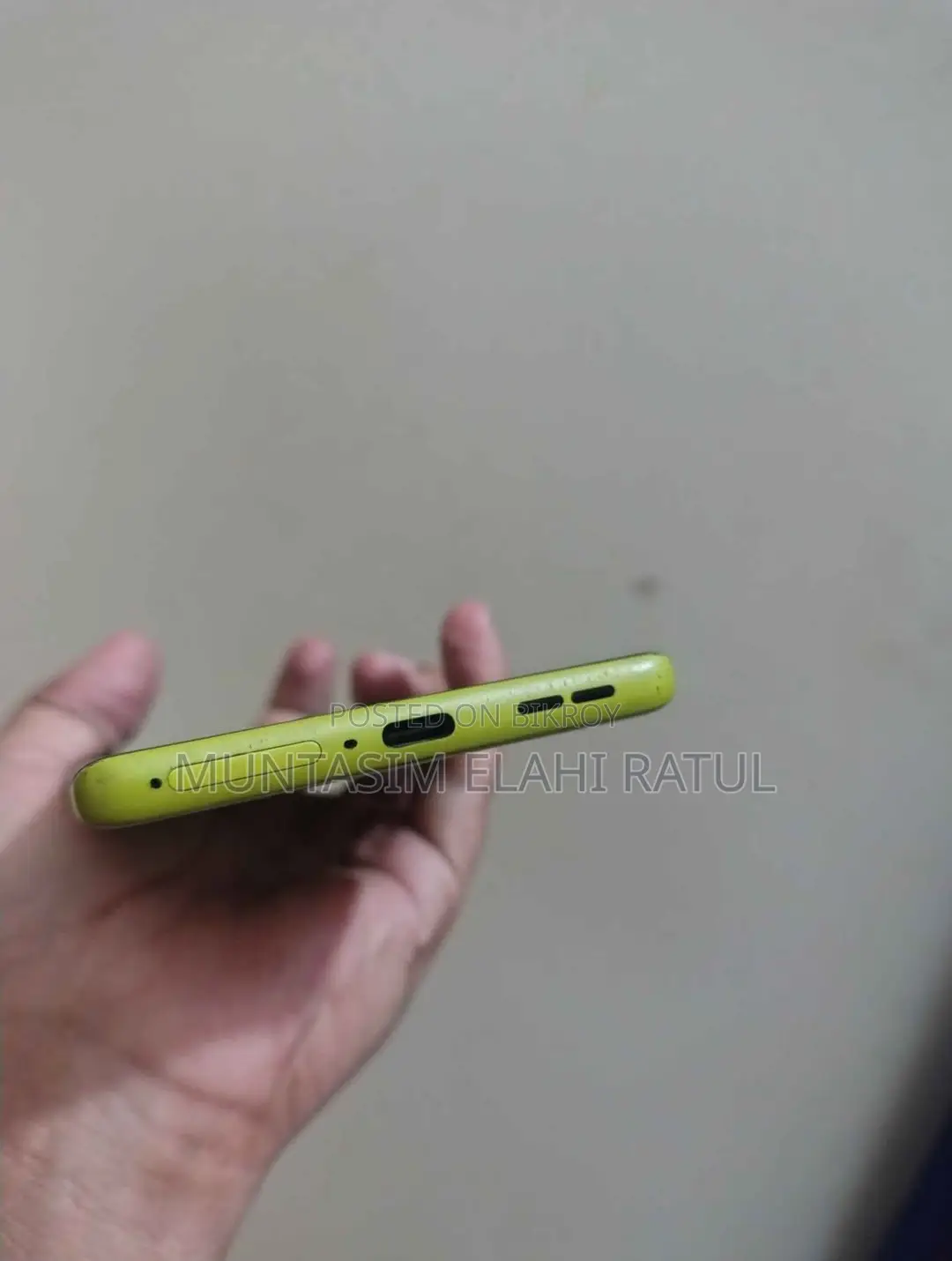 Motorola Moto G85 128 GB Yellow