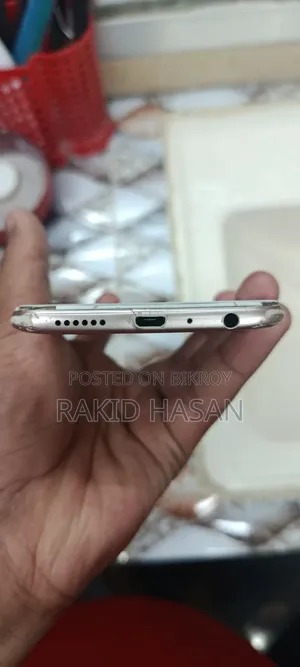 Oppo A83 64 GB Gold