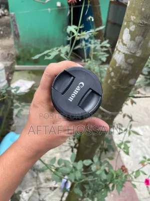 ক্যানন ৭৫+৩০০ জুম লেন্স