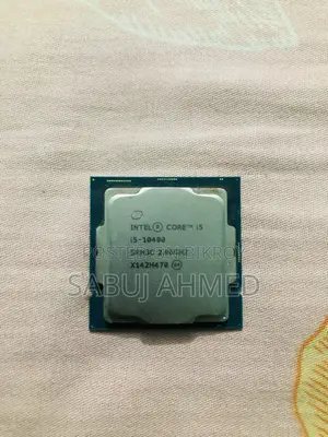 Corsair 8*2 (16) GB 3200MHz RAM, Core i5 10400 PNY 256GB NVMe M.2 SSD
