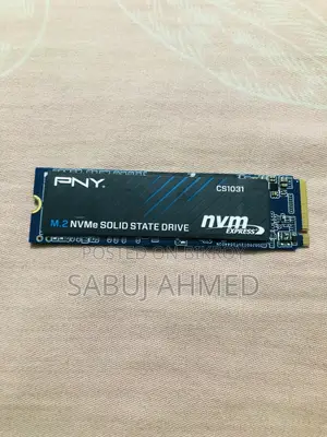 Corsair 8*2 (16) GB 3200MHz RAM, Core i5 10400 PNY 256GB NVMe M.2 SSD