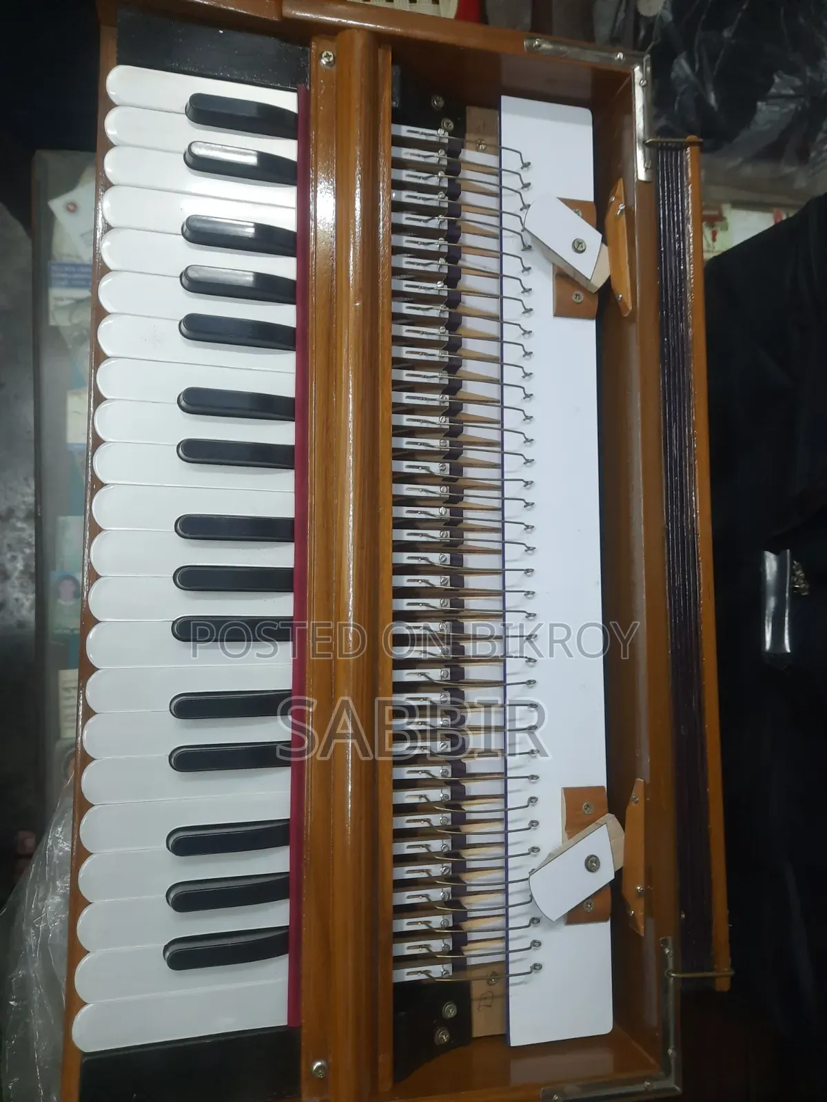 Popular Anjali Banshi Harmonium for sale