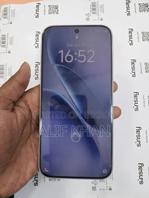 New iQOO 256 GB White