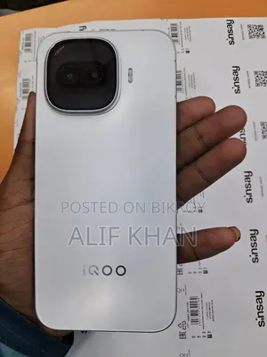New iQOO 256 GB White