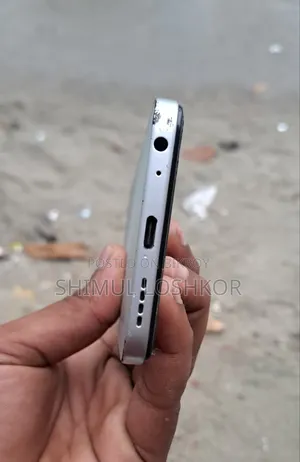 Infinix Hot 60i 128 GB