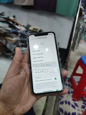 Apple iPhone 11 64 GB White