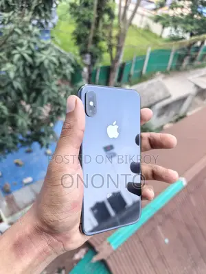 Apple iPhone XS 64 GB Gray