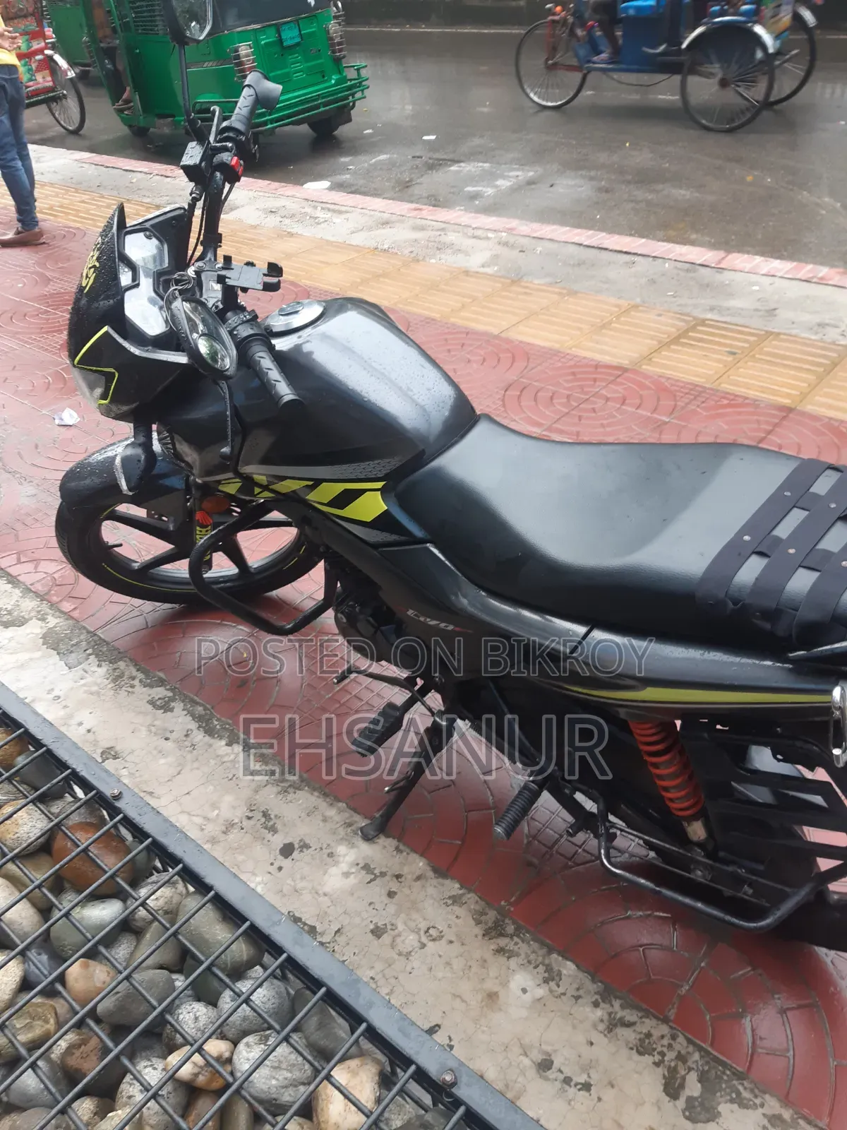 Honda Hornet 2024 Gray
