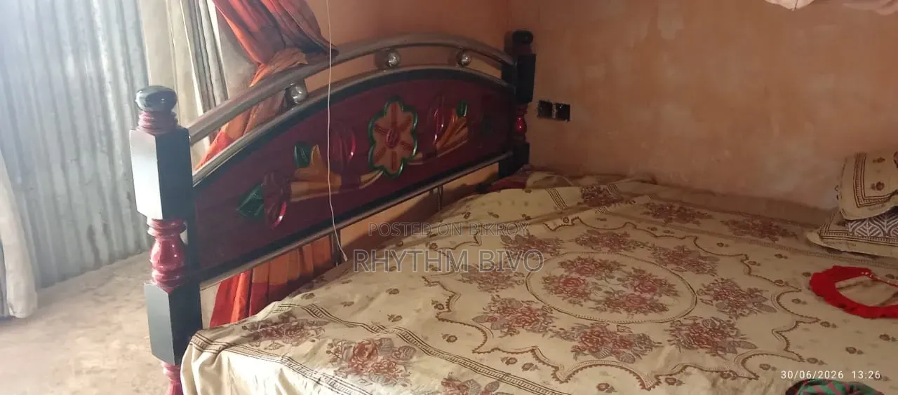 Double Bed