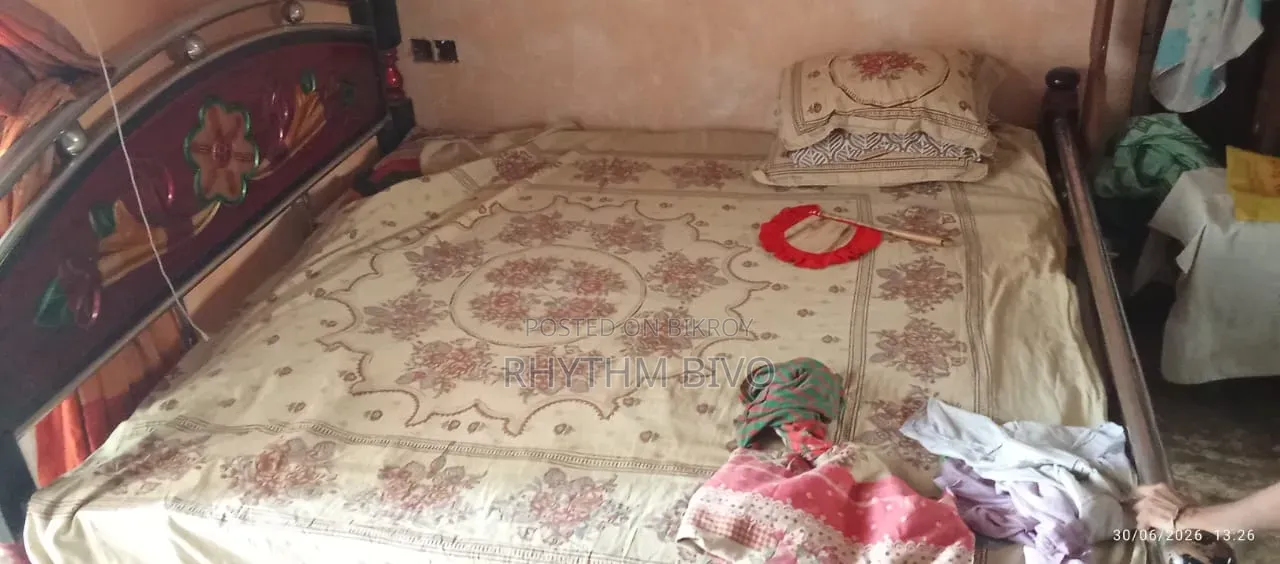 Double Bed