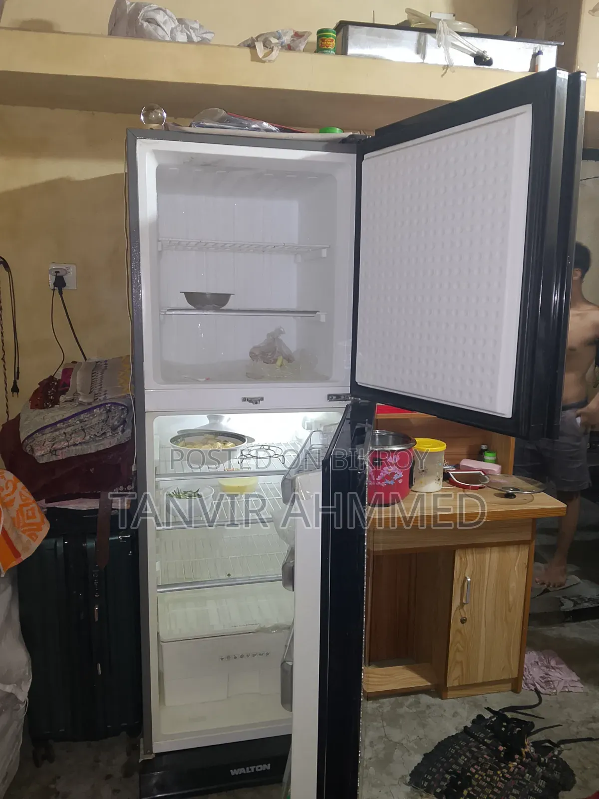 Full fresh fridge for sale