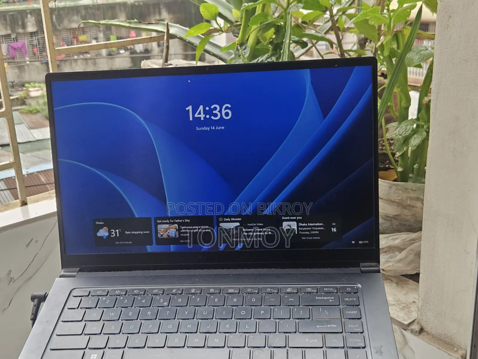 New Laptop MSI 8GB AMD Ryzen 5 SSD 256GB