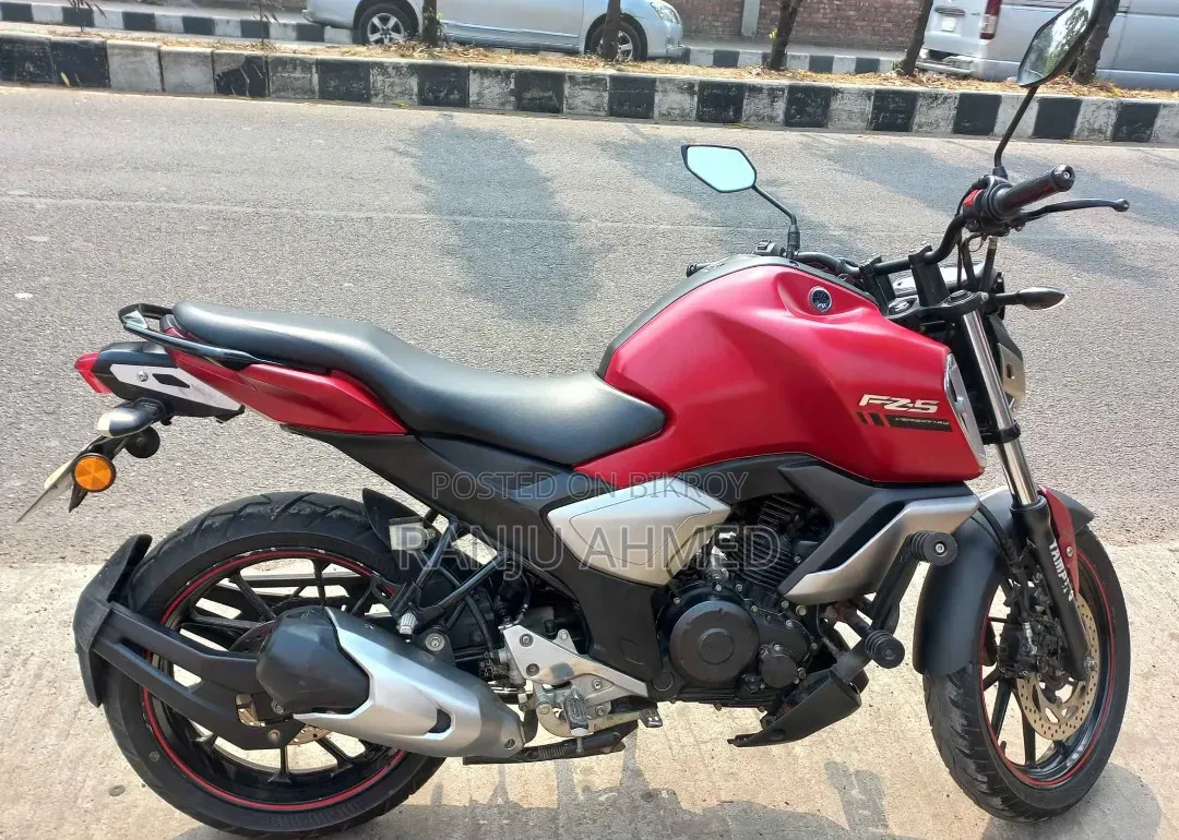 Yamaha FZ 2021 Red