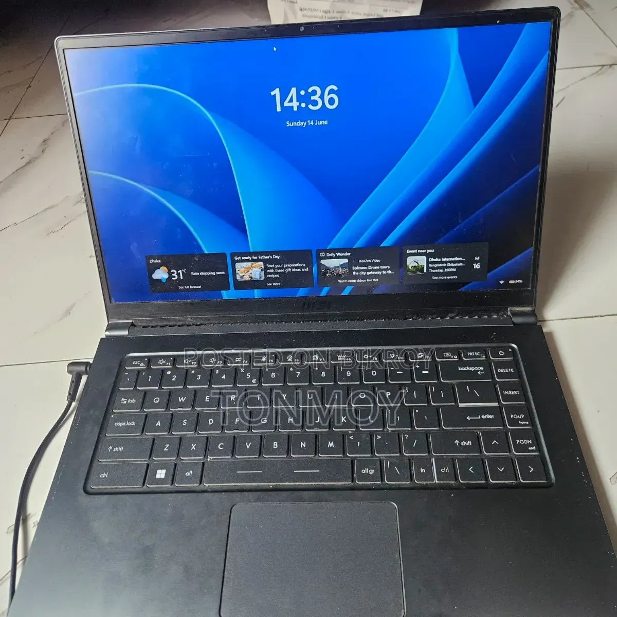 New Laptop MSI 8GB AMD Ryzen 5 SSD 256GB