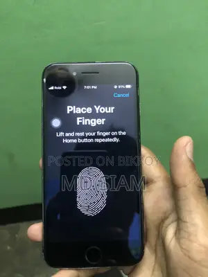 Apple iPhone 7 128 GB Black
