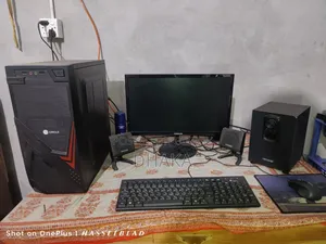 Desktop Computer Gigabyte 4GB Intel Core i3 SSD 128GB