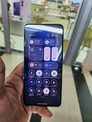 রিয়েলমি ১২+ ২৫৬ জিবি গ্রিন