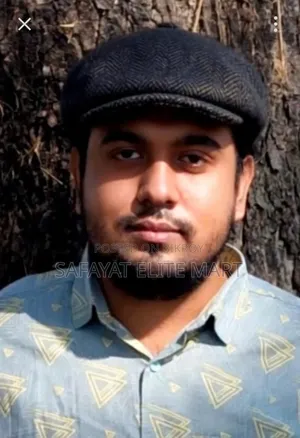 কাজ করতে আগ্রহী এখন ফ্রেশার