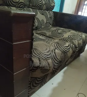 5-seater old sofa
